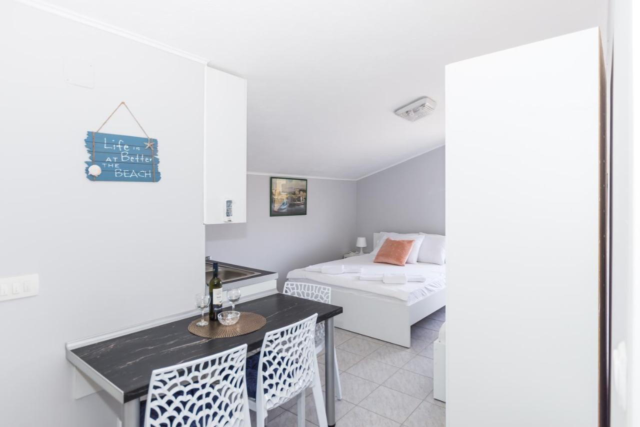 Apartments Dovana Kaštela 외부 사진